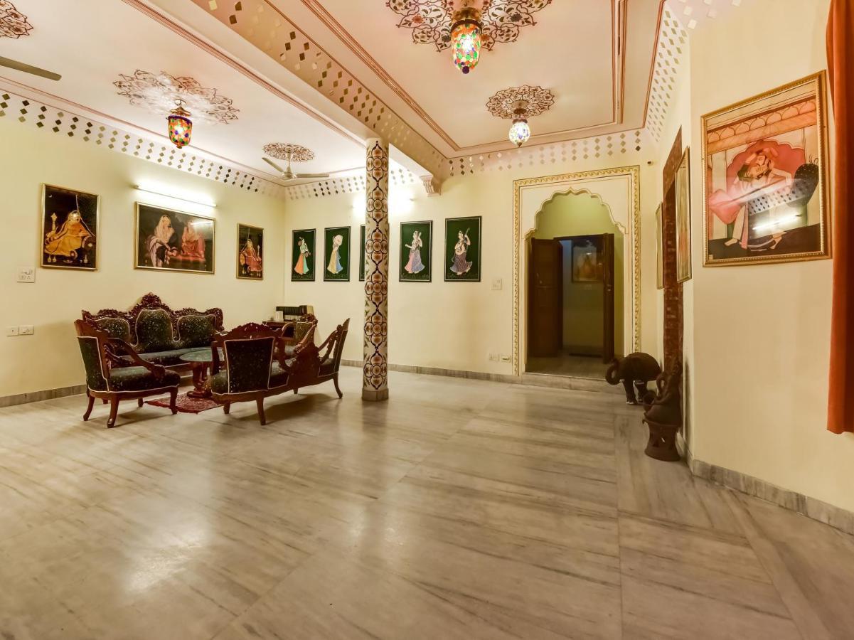 Capital O 73835 Hotel Frontier Royal & Banquet Tirath Εξωτερικό φωτογραφία