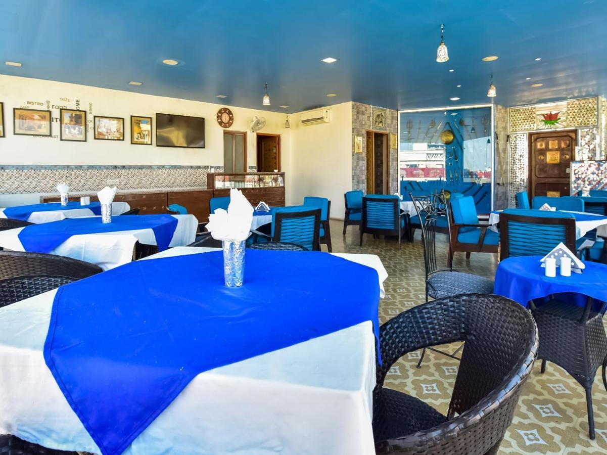 Capital O 73835 Hotel Frontier Royal & Banquet Tirath Εξωτερικό φωτογραφία